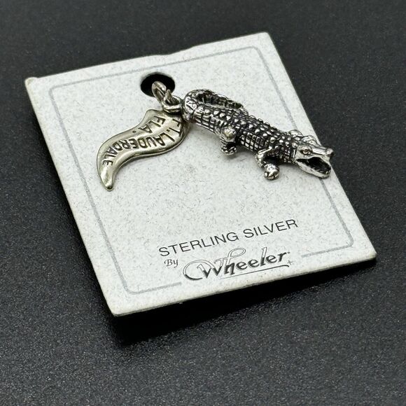 Vintage Sterling Silver By Wheeler Alligator Ft Lauderdale Charm Pendant 925 NOS - Picture 4 of 5